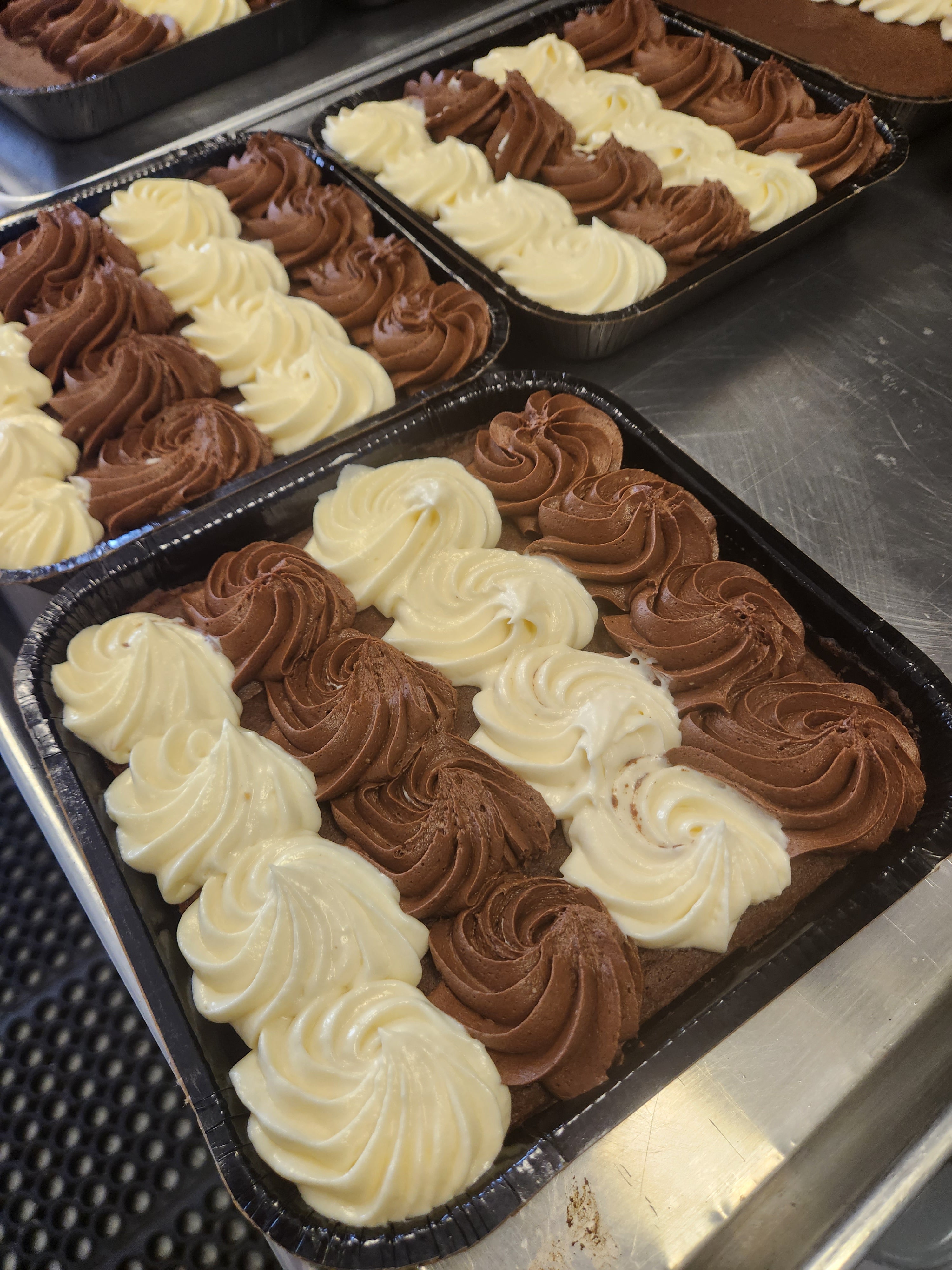 Keto Gluten-Free Chocolate Sheet Cake